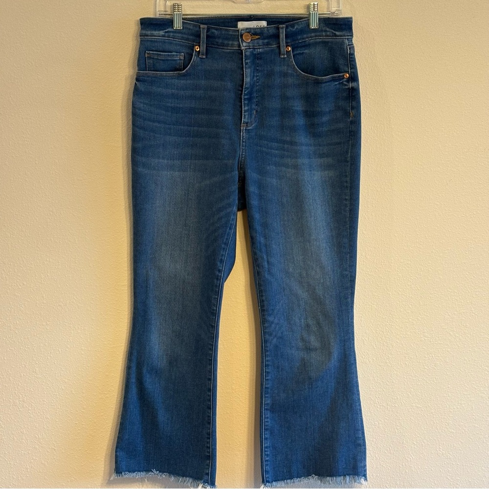 LOFT Women's Curvy High Waist Flare Crop Raw Hem SZ 10/30 Medium Blue Jeans